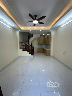 5,5 tỷ - nhà mới phố thượng thanh - full nội thất - ô tô đỗ cửa - 32m2x5t - lh 