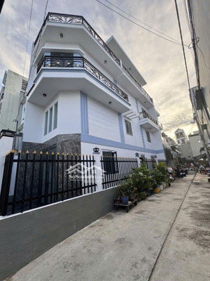 bán nhà- lô góc 4 tầng mới đẹp (60m) 4pn- mã lò ở & kinh doanh : chỉ 6 tỷ - (shr hcđ)