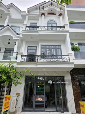 nhà kdc an phú 1. đẹp. vị trí trung tâ. khu dân cư đẹp thuận an. chỉ 4.6 tỉ. nhanh tay