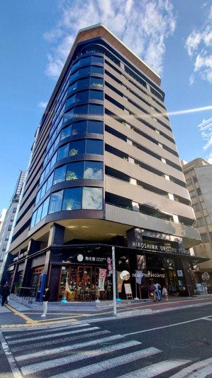 chuyển nhượng mặt tiền calmette, q 1 - 8x20m - ctxd: hầm + 7 tầng - hđt: 310tr/tháng - giá 80 tỷ