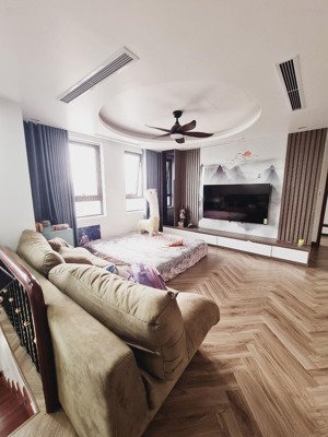 căn hộ cao cấp tòa sapphire palace chính kinh - 223m2 - 4 ngủ - 15.8 tỷ