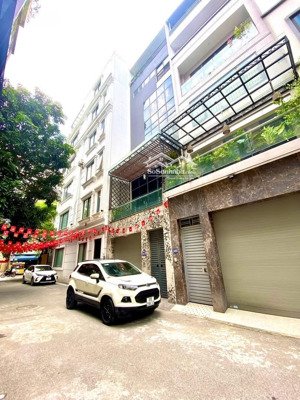 phân lô xuân la 70m 4t thang máy mặt tiền quyền lực nhà đẹp nội thất sang trọng đẳng cấp giá:26 tỷ