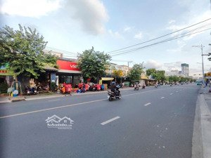 bán đất mặt tiền hai bà trưng nối dài, đường mới rộng 30m, đoạn gần bigc go, 125m2 chỉ hơn 8tỷ tl