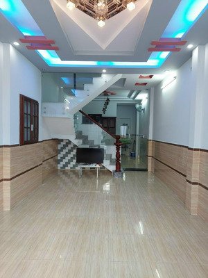 chính chủ cho thuê nhà nguyễn văn công, phường 3, gò vấp. 56m2 giá 16 triệu. lh 