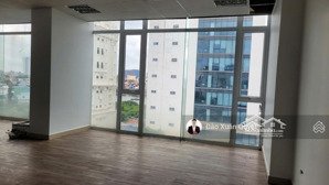 cho thuê văn phòng tuyến 1 lê hồng phong: 200k/m2. cọc 1 thanh toán 3 - kí 1 năm