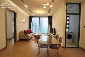 Cho thuê căn hộ tòa M3 Vinhomes Metropolis: 80m2 - 2PN, đầy đủ đồ, view nội khu