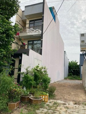 nam việt á , lô đất 125m gần sông , giá tốt nhất chỉ 8 tỷ.