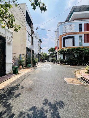 nhà đẹp 1 trệt 2 lầu - khu thiên niên kỷ - hoàng diệu 2 - giá nhỉnh 6 tỷ - khu dân trí cao - shr