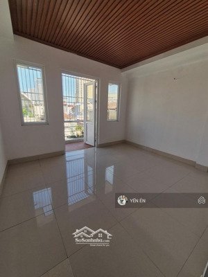 hot! nhà 10m ra mặt phố nguyễn ngọc nại, phân lô dân xây 5 tầng, ô tô đỗ cửa, thoáng trước sau