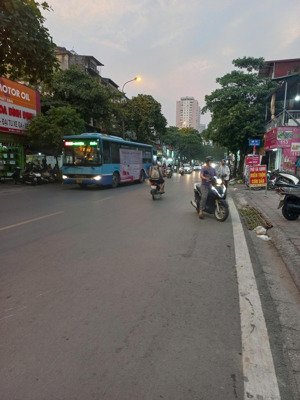 bán nhà mặt phố nguyễn chánh, tú mỡ, nam trung yên dt: 55m2, nhà xây 8 tầng, mặt tiền rộng: 5m