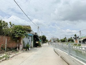 bán đất mặt tiền đường thạnh lộc 28 ngay ngã tư ga quận 12 giá rẻ