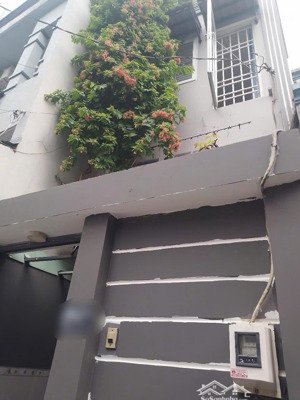 bán nhà 4 tầng - 1 trệt 1 lửng 2 lầu - phước long b q9 đang cho thuê 10 triệu /th 4 pn 2wc