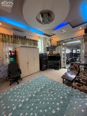 Tân Bình - Công Nhận Đủ 131M - 5 Tầng - 10 Phòng CHDV - Hẻm Xe Hơi - Dòng Tiền Gần 40 Triệu 12.5 Tỷ