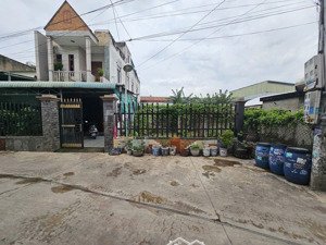 đất gần ngã tư chiêu liêu phường tân đông hiệp tp dĩ an