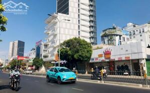 Khuôn đất lớn khan hiếm MT Phan Đăng Lưu, phố tài chính, ngân hàng, văn phòng, DT 651m2