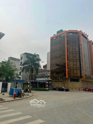 bán 50,100,150m2 mặt đường lê quang đạo kéo dài . vị trí đẹp kinh doanh đỉnh