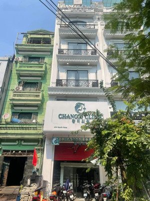 mặt phố trung tâm cầu giấy- 56m x 8t, mt 5m, thông sàn thang máy- kinh doanh vp-cho thuê 50tr/tháng