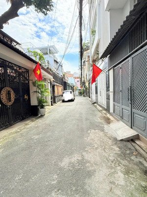 ngay ba vân - trường chinh - hẻm xe hơi thông - 4x20m chỉ 8 tỷ nhỉnh