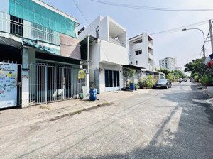 nhà mặt tiền đường số 13 - cấp gpxd 4 tầng + tum - 106m2 ngang 5m