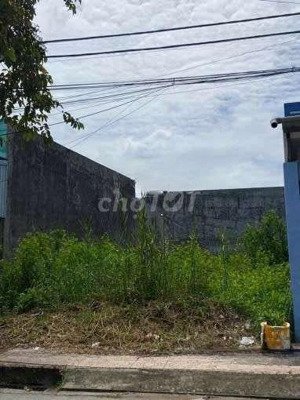 cần bán gấp đất pham hữu lầu, phước kiển, 85m², kế bên khu dân cư hồng lĩnh