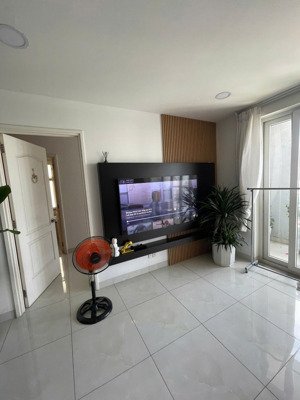 cần bán căn hộ chung cư carina, q8 dt 99m2, 2 phòng ngủ - 2wc, giá bán 3.2 tỷ tl. lh 