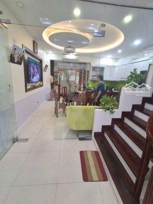 nhà lk đô thị văn khê - hà đông - hà nội - thang máy - làm văn phòng. kinh doanh hoặc ở