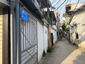 bán nr 39,5m2 giá siêu hời 5,5 tỷ tại lĩnh nam, hoàng mai, hà nội