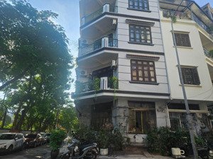 hiếm phú diễn phân lô ô tô lô góc 118m mt 18m hơn 24 tỷ