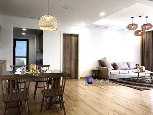 (độc quyền)quỹ căn 2-3pn toà paragon cầu giấy,sẵn nội thất,đang chờ ra sổ,pháp lý đầy đủ bán luôn