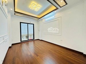 nhà đẹp cầu diễn- 2 mặt thoáng - oto- đẩy đủ công năng - sổ hoa hậu - quy hoạch ổn định- pháp lý ro