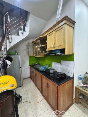 siêu hiếm 4,9 tỷ nhà đẹp lê duẩn, sát cv thống nhất gần 3 trường đại học lớn.