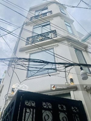 chdv 25tr/tháng đường cách mạng tháng 8 q3, 50m2, 5 tầng đẹp, căn góc - chỉ 7.7 tỷ