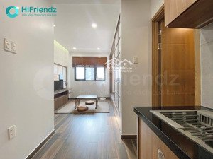 phòng studio phong cách hiện đại full nội thất cao cấp thoáng mát thuận tiện đi cầu sg trần não