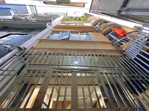 bán nhà ngõ 2 vũ thạch đống đa hai thoáng trước sau tiện ích bạt ngàn 51m2 x4 tầng mt 3,8m 13,9 tỷ