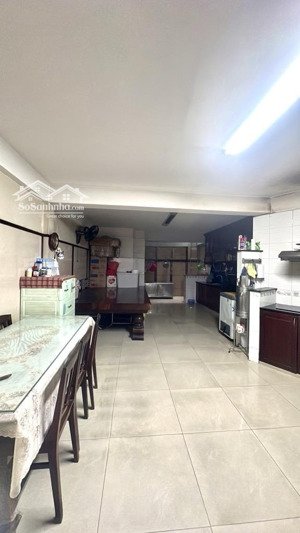 bán nhà hẻm 6m khu bàu cát-võ thành trang-phạm phú thứ.dt 4,6x21m,1 trệt,2 lầu.