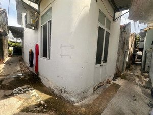 bán lô đất 59,3m2 đang có 3 phòng trọ cho thuê đường tân an ngay vcn phước hải giá chỉ 1tỷ8