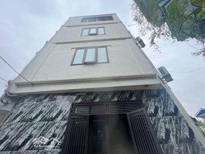bán nhà riêng ô tô đỗ cửa 30m2, 3pn, 3wc tại nhân huệ, đồng mai, hà đông, giá ưu đãi 3,92 tỷ