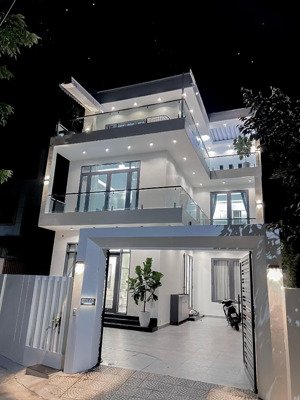 cần cho thuê gấp căn nhà phố, kdc: khải vy khu q7, riversede, p.phú thuận, tp.hcm hướng tây-90m2