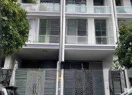 cho thuê gấp căn biệt thự hướng tây kdc:phú mỹ-vạn phát hưng.p.phú thuận,tp:hcm.dt 315m2-80triệu!