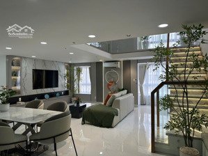 bán duplex 150m 5pn, 4wc đẳng cấp tại sky garden 1 phú mỹ hưng , bán 9 tỷ