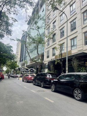 bán nhà mặt phố phùng chí kiên. toà nhà 8 tầng mặt tiền hơn 10 mét, đầy đủ gpxd, pccc, hoàn công