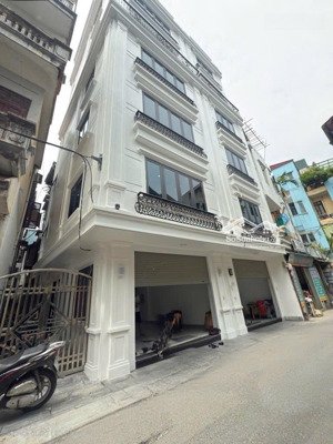 hiếm ba đình - văn cao - vĩnh phúc - liễu giai 7 tầng thang máy kinh doanh chào 17,5 tỷ ( tl)