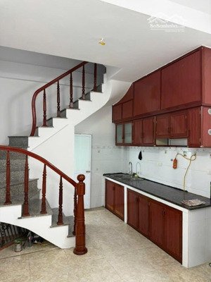 siêu hiếm.. hồng tiến chỉ 6 tỷ có nhà 4 tầng ngõ thông sđcc