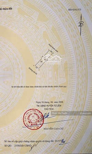 nhà cấp 4 gần ngã tư vạn phúc ,69m2 giá 13 tỷ ,ô tô vào tận nhà ,sau mặt đường đại mỗ,lh 