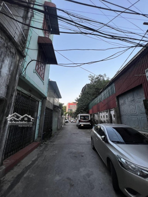 chính chủ bán nhà lô góc mặt tiền siêu rộng ngõ 160 phố ngọc trì cách mặt đường cổ linh 20m