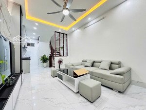 bán nhà chính chủ tại mỹ đình, lô góc thoáng sáng, sổ nở hậu 37m2 giá 6.5 tỷ pháp lý đầy đủ