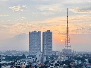 chính chủ cần cho thuê căn hộ full nội thất happy one central cách toà nhà becamex 2 phút di chuyển