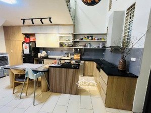 bán nhà - mễ trì - dân xây - 38m2 - ngõ nông 100m ra ô tô - mặt tiền 4.1m - giá 7 tỷ