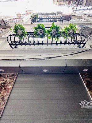 bán nhà ngõ 79 cầu giấy 5 tầng mới đẹp full nội thất, gần phố - giá tốt, ba gác đỗ cửa. vào ở ngay