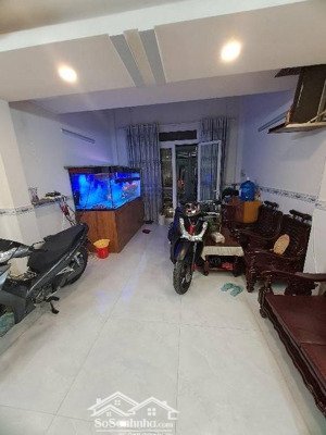 bán nhà tân bình, hẻm 8m ô tô vô nhà, phạm văn bạch, phường 15, 4 tầng, 52m2. giá 8.2 tỷ